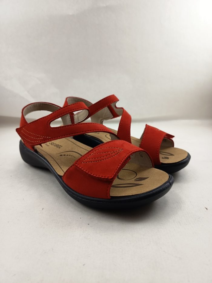 Sandalia de piel roja con cierre de velcro, Josef seibel mod. 86708
