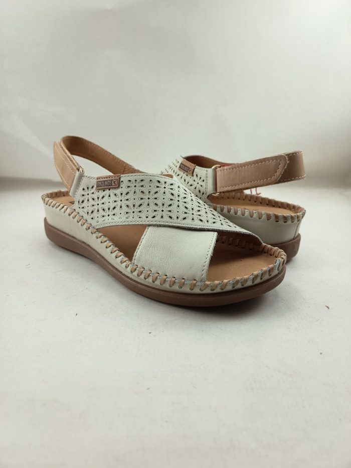 Sandalia de piel crema con cierre de velcro, Pikolinos mod. 0848c1 - Imagen 2