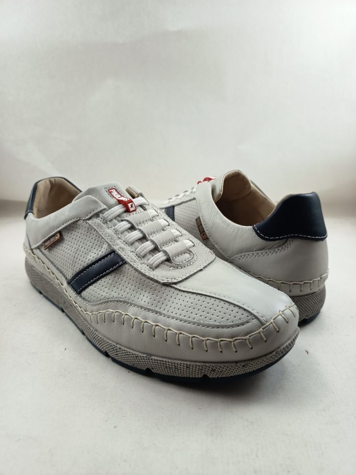 Semi-sport de piel blanco con cierre de cordon elastico, Pikolinos mod. 6046c1 - Imagen 2