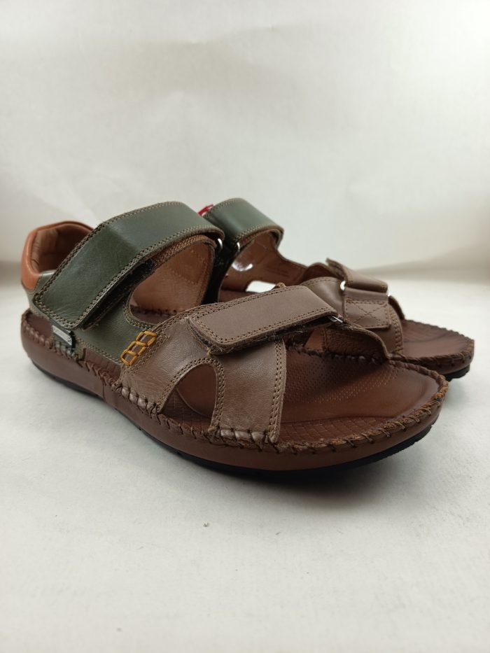Sandalia de piel multicolor con cierre de velcros, Pikolinos mod. 5818c2