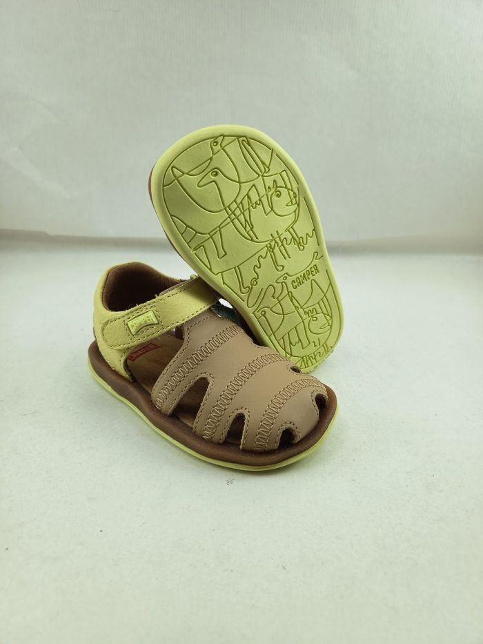 Sandalia de cortes en piel multicolor con cierre de velcro, Camper mod. 80372