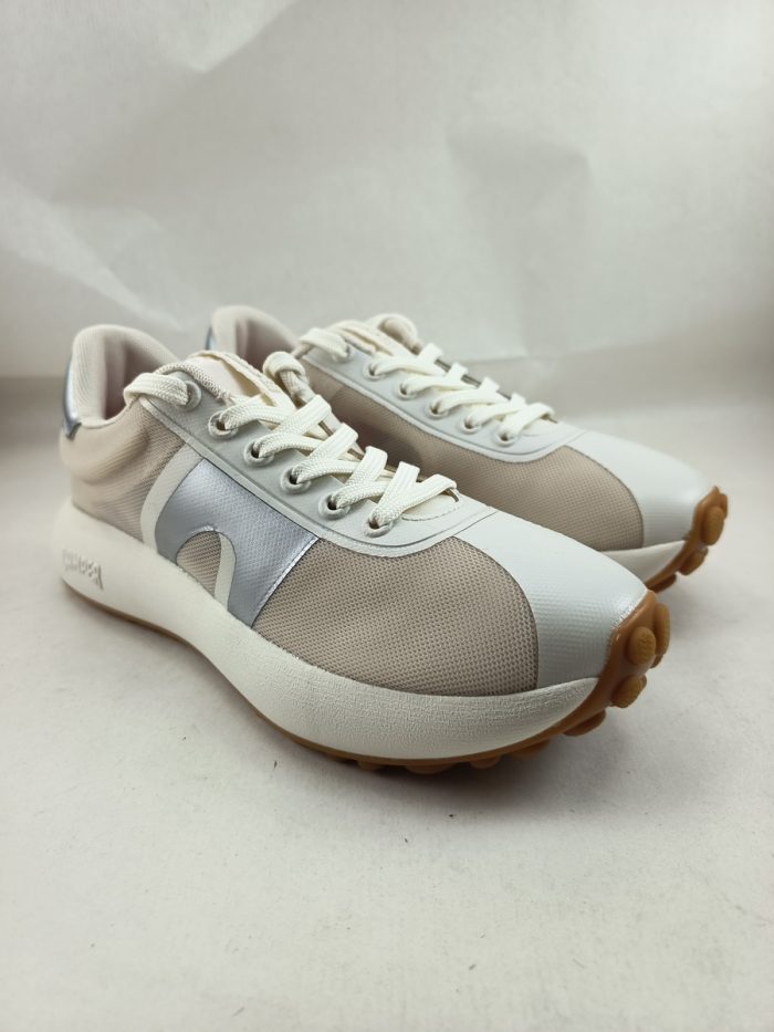 Semi-sport de piel crema con cierre de cordon, Camper mod. K201614 - Imagen 2