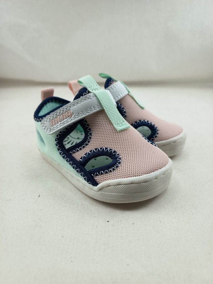 Sandalia de cortes sintetica rosa con cierre de velcro, Mustang kids mod. 49058