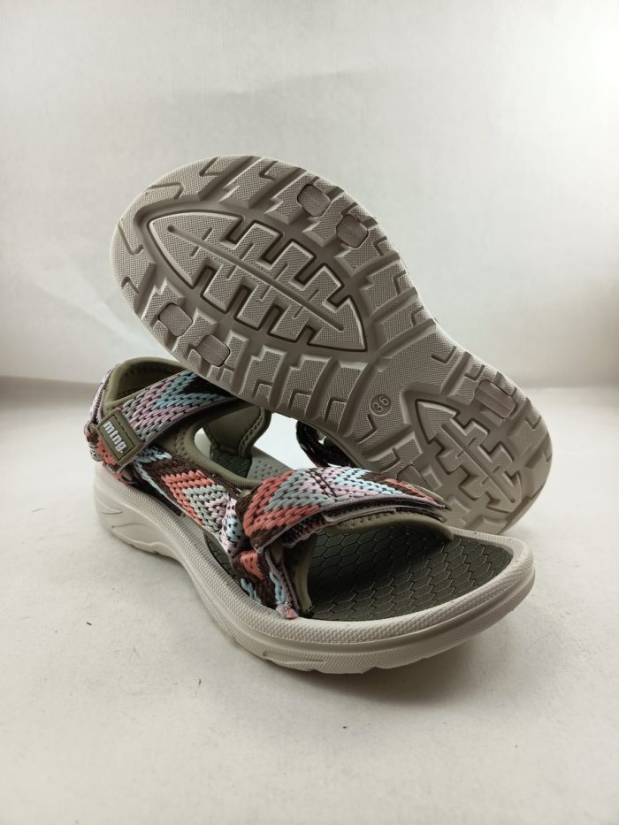 Sandalia de neopreno verde con cierre de velcro, Mustang mod. 60812 - Imagen 3