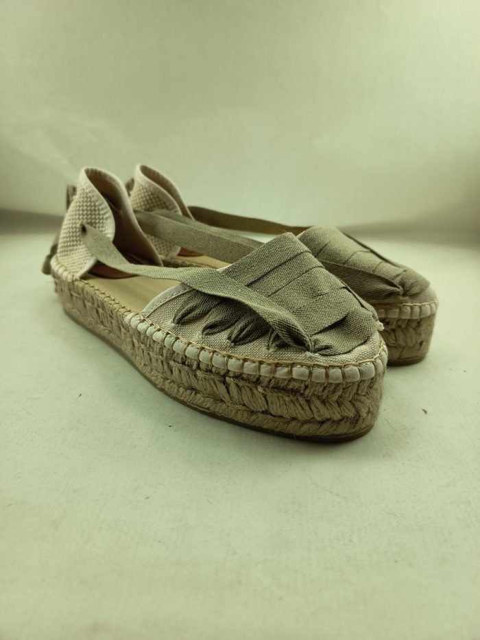 Alpargata de calle textil camel con cierre de cinta, Salvi mod. 302