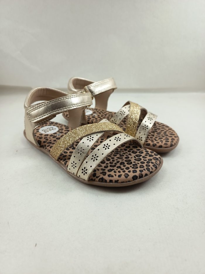 Sandalia de piel plata con cierre de velcro, Gioseppo mod. 74136