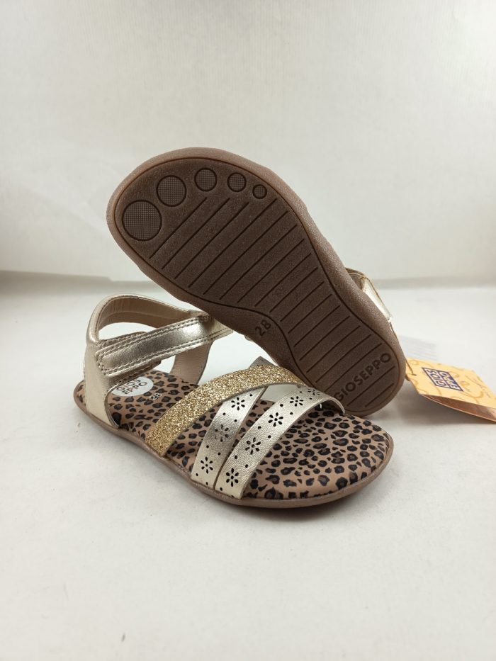 Sandalia de piel plata con cierre de velcro, Gioseppo mod. 74136 - Imagen 3