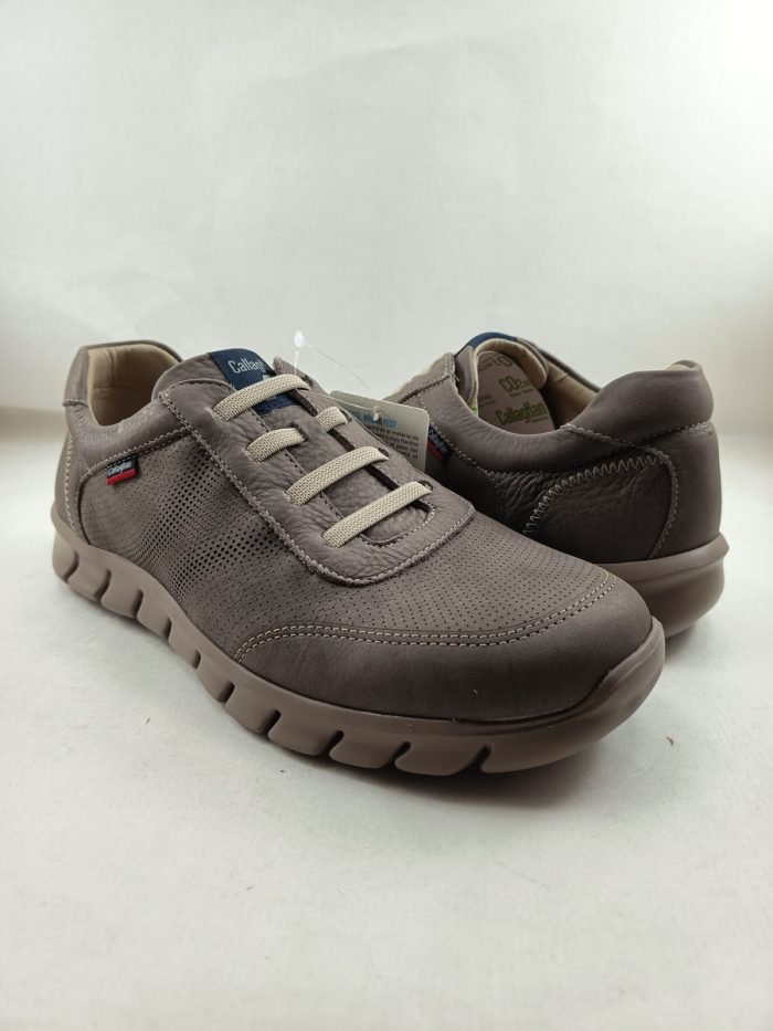 Semi-sport de piel gris con cierre de cordon elastico, Callaghan mod. 42800 - Imagen 2
