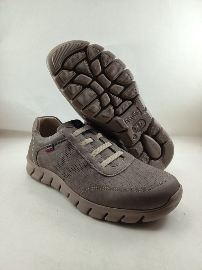 Semi-sport de piel gris con cierre de cordon elastico, Callaghan mod. 42800 - Imagen 3