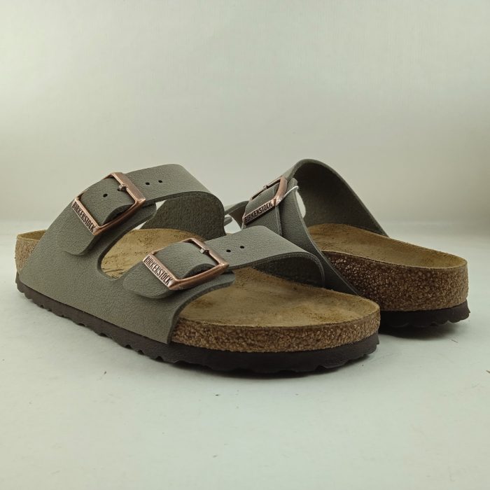 Sandalia tipo chancla de piel verde con cierre de doble hebilla, Birkenstock mod. Arizona - Imagen 3