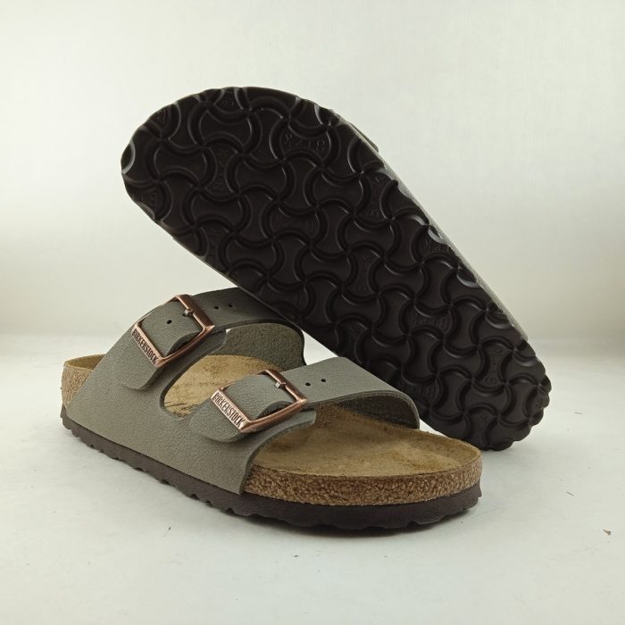Sandalia tipo chancla de piel verde con cierre de doble hebilla, Birkenstock mod. Arizona - Imagen 4