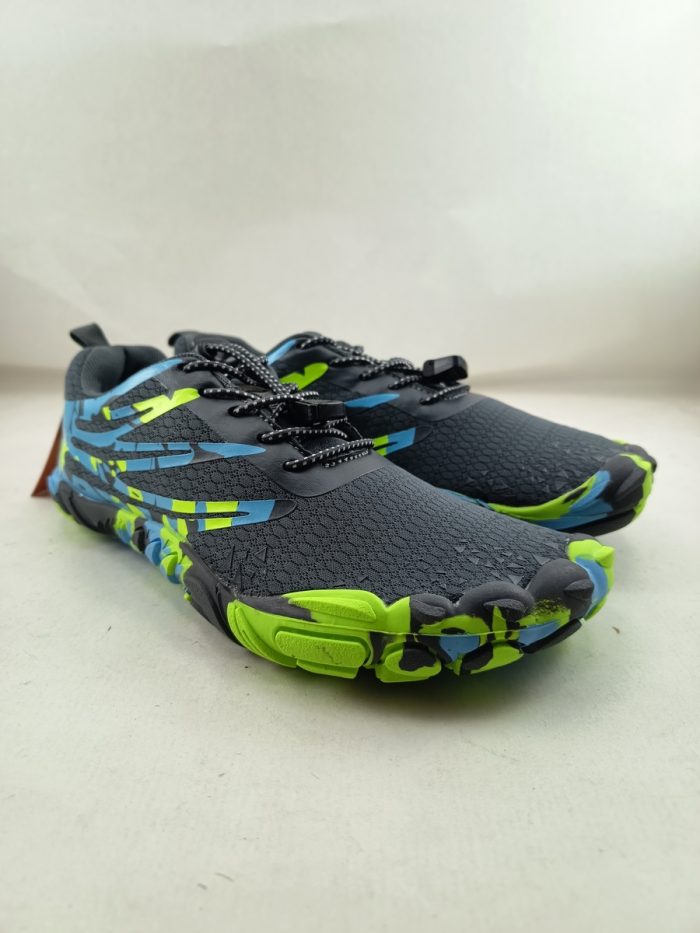 Semi-sport sintetico gris con cierre de cordon elastico, BB UP mod. 2500