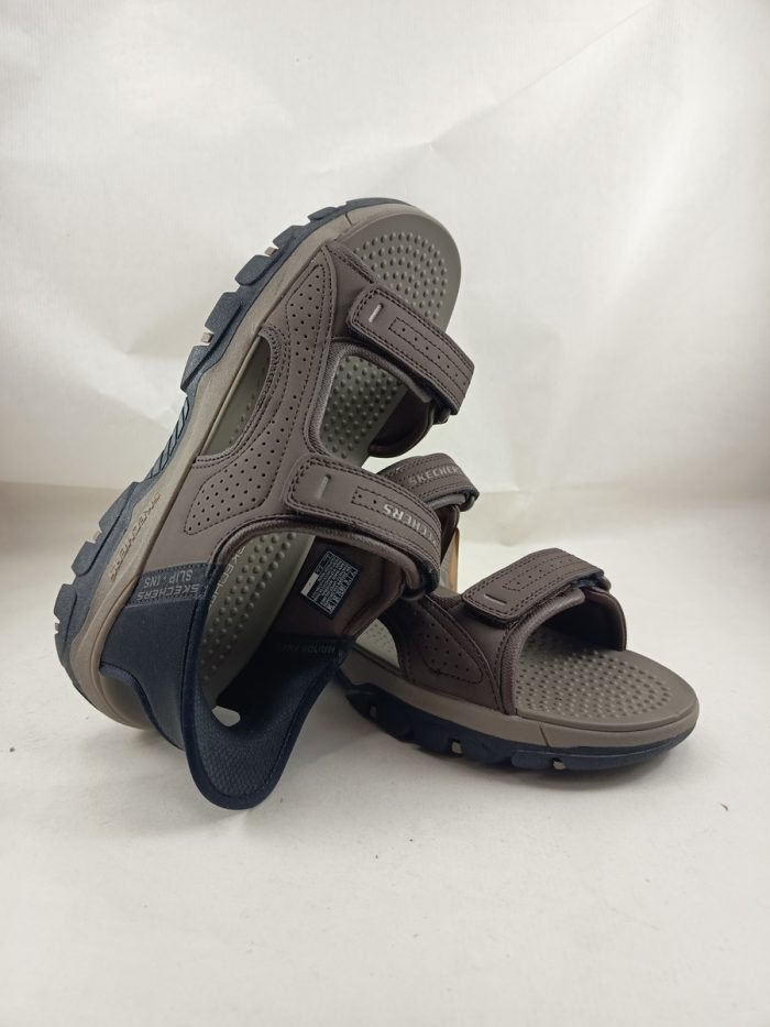 Sandalia californiana de piel marron con cierre de velcros, Skechers mod. 205289