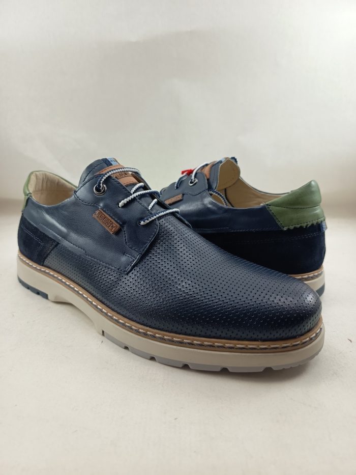 Semi-sport de piel azul con cierrre de cordon, Pikolinos mod. 4222C1 - Imagen 2
