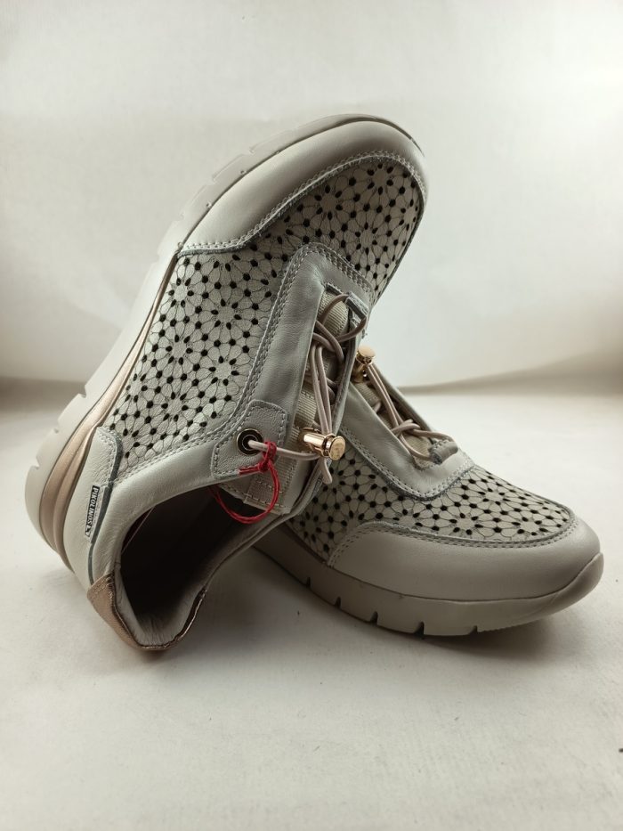 Semi-sport de piel blanca con cierre de cordon elastico, PIkolinos mod. 6584 - Imagen 4