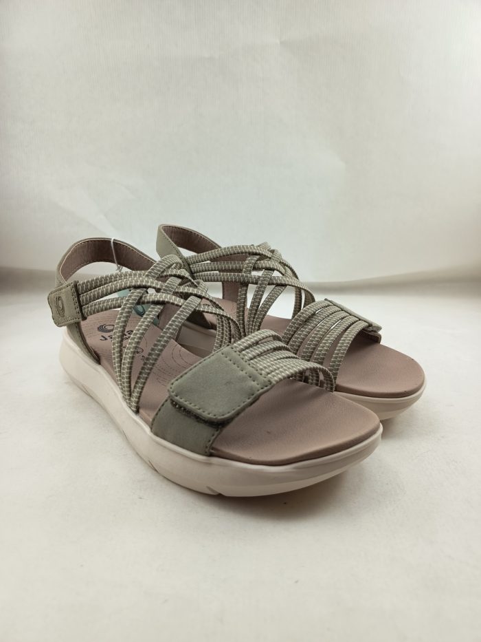 Sandalia de piel verde con cierres de velcros, Jana mod. 28766