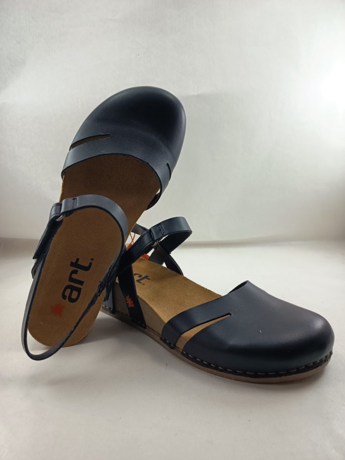 Sandalia de piel negra con cierre de velcro, Art mod. 1931 - Imagen 4