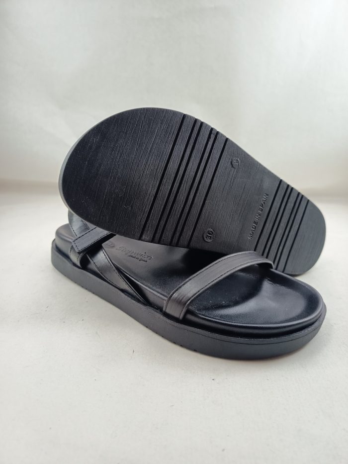 Sandalia de piel negra con cierre de velcro, Bryan footwear mod. 5112 - Imagen 3