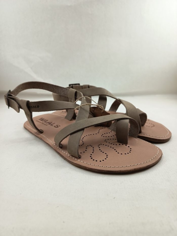 Sandalia barefoot de piel crema con cierre de hebilla, Waals barefoot mod. Natur