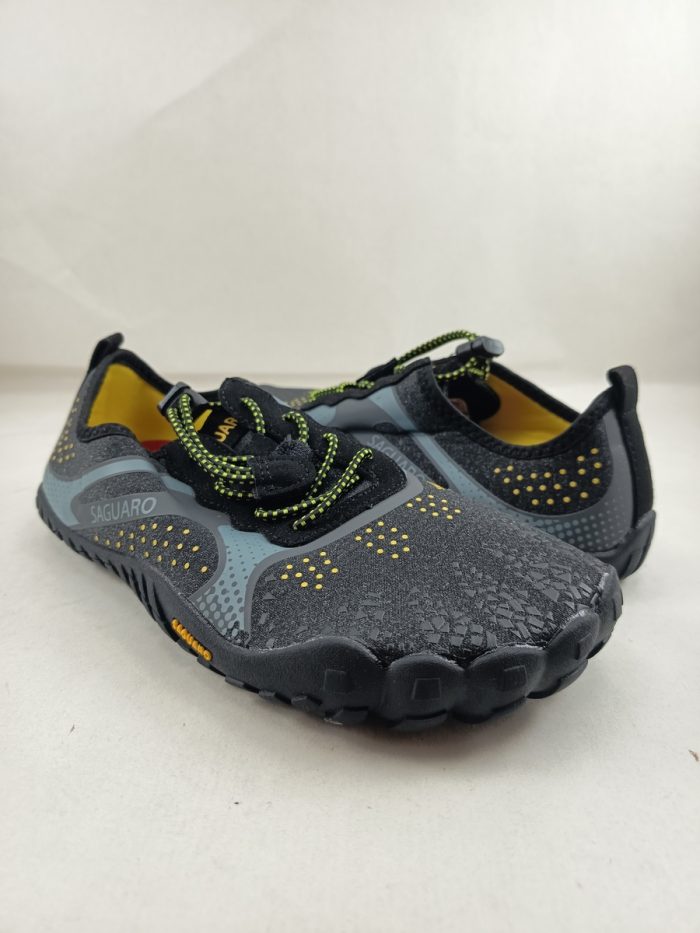 Zapato tipo pie de gato negro sin cierres, Saguaro mod. A32BK - Imagen 4