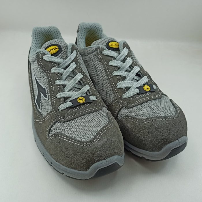 Deportivo de seguridad gris Diadora con cordon run text low 701-175305- 0493 - Imagen 2
