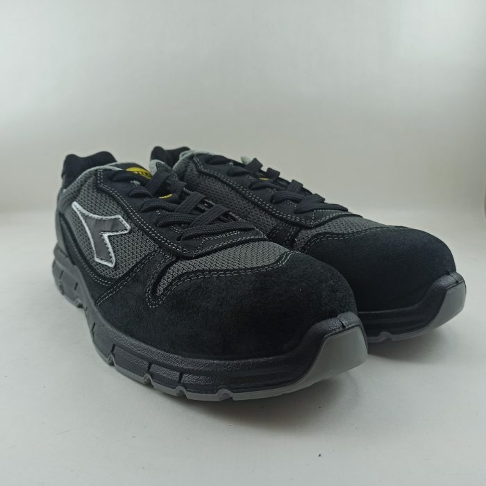 Diadora zapato de seguridad sin piezas metalicas - Imagen 2