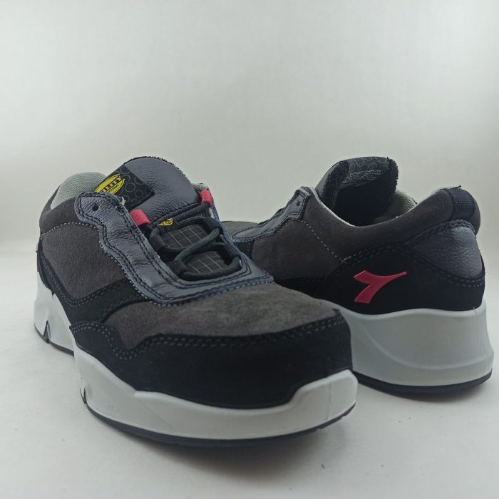 Diadora zapato de seguridad con horma especial para las mujeres - Imagen 3
