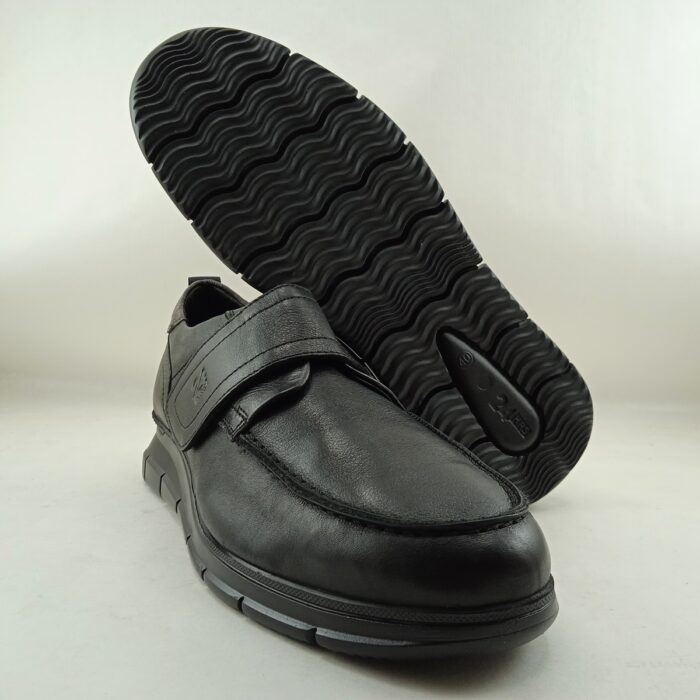 Zapato de piel negro con cierre de velcro, 24H mod. 11742 - Imagen 4