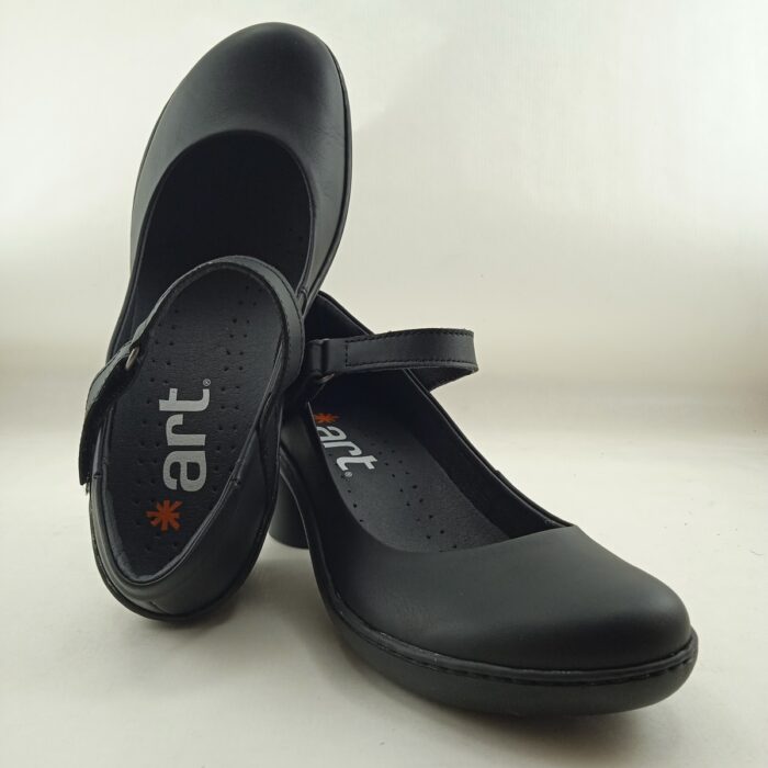 Zapato sport de piel negro con cierre de velcro, Art mod. 1440
