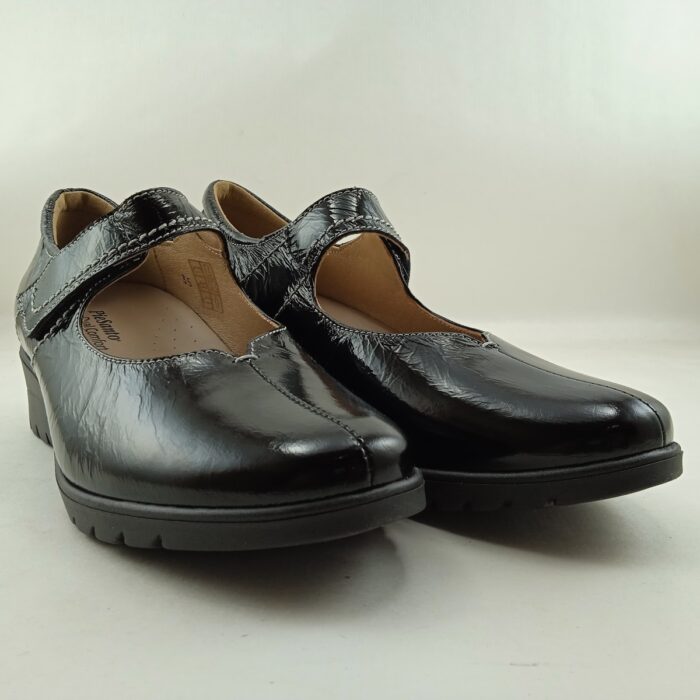 Mercedes de piel negra con cierre de velcro, Naturpie mod. 235957 - Imagen 2