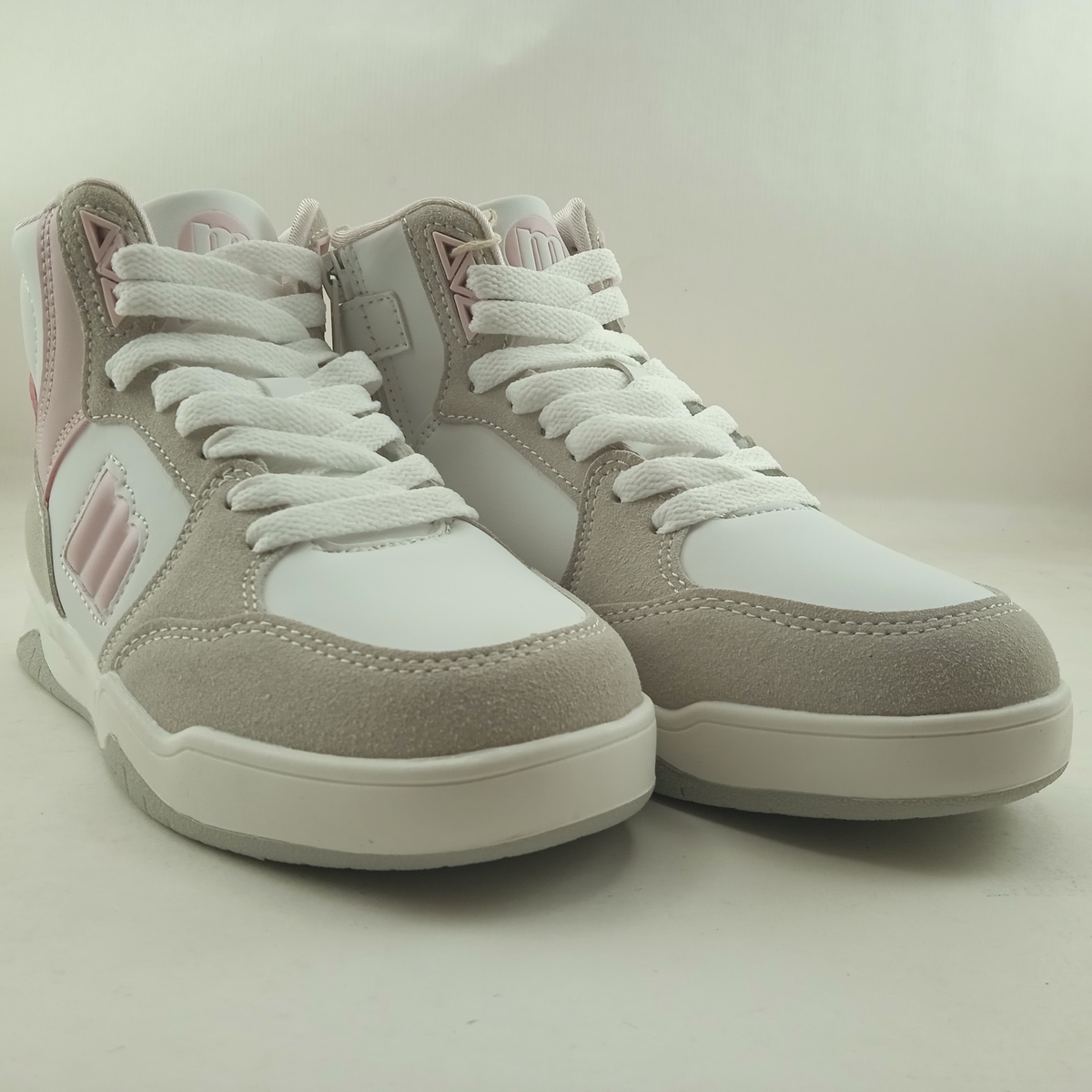Semi-sport alto de piel combinada blanca y rosa con cierre de cordon, Mustang kids mod. 48816 - Imagen 2