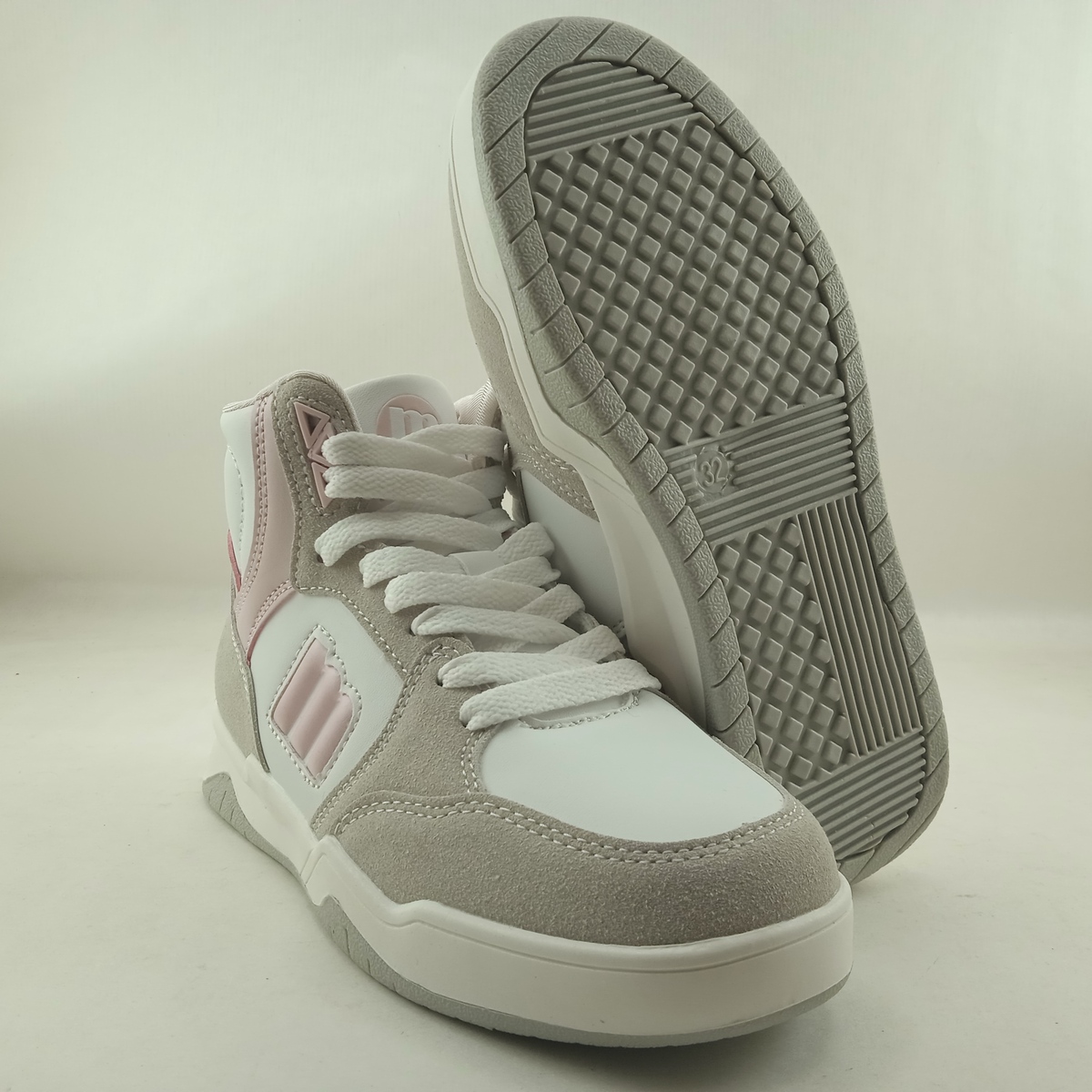 Semi-sport alto de piel combinada blanca y rosa con cierre de cordon, Mustang kids mod. 48816 - Imagen 4