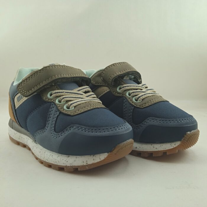 Semi-sport de piel azul con cierre de velcro, Mustang kids mod. 48795V - Imagen 2