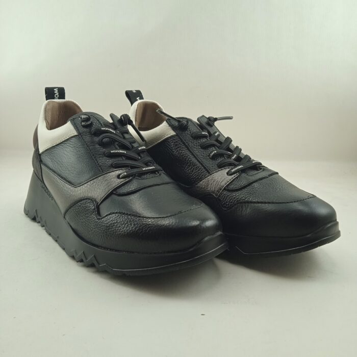 Semi-sport de piel negro con cierre de cordon elastico, Wonders mod. 6730 - Imagen 2