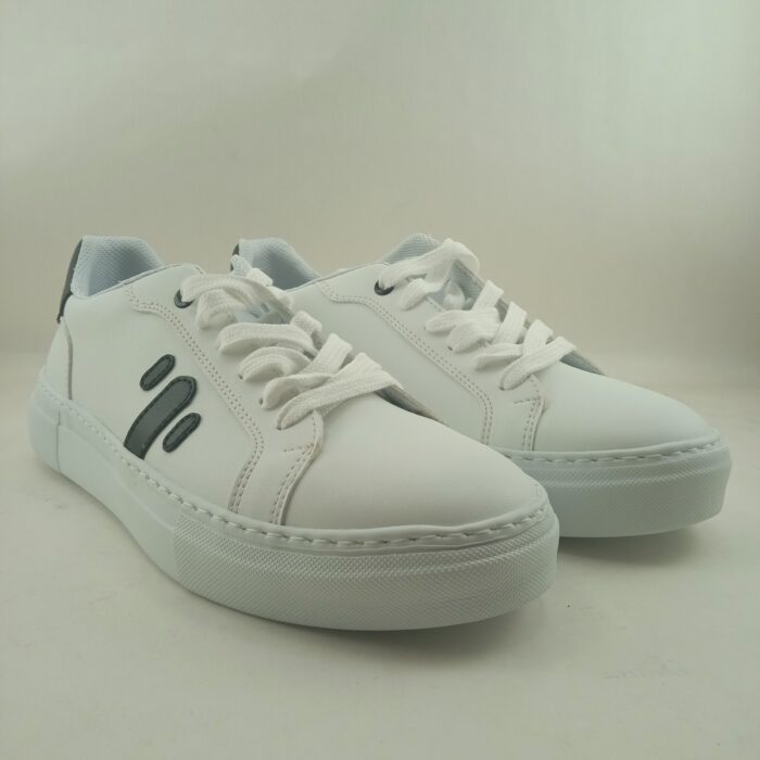Semi-sport de piel blanca con cierre de cordon, Vegtus mod. Nopal - Imagen 2