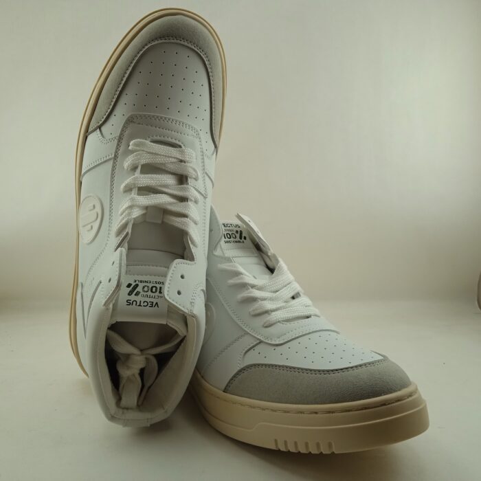 Semi-sport de piel blanca con cierre de cordon, Vegtus mod. Dragon