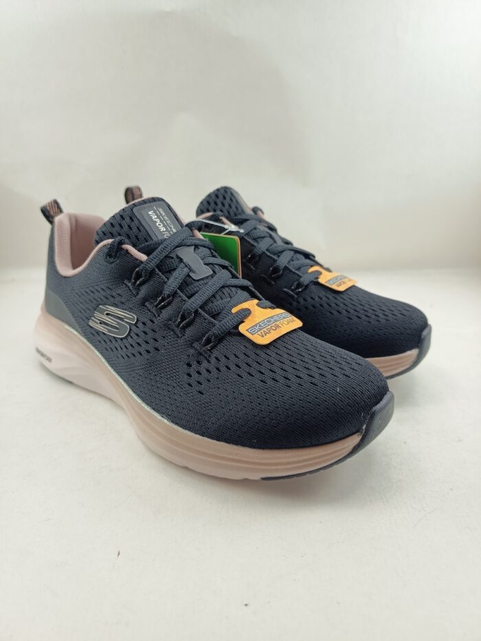 Semi-sport sintetico negro con cierre de cordon, Skechers mod. 150025