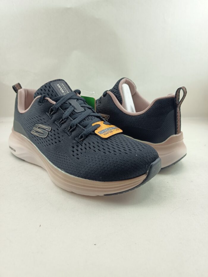 Semi-sport sintetico negro con cierre de cordon, Skechers mod. 150025 - Imagen 2