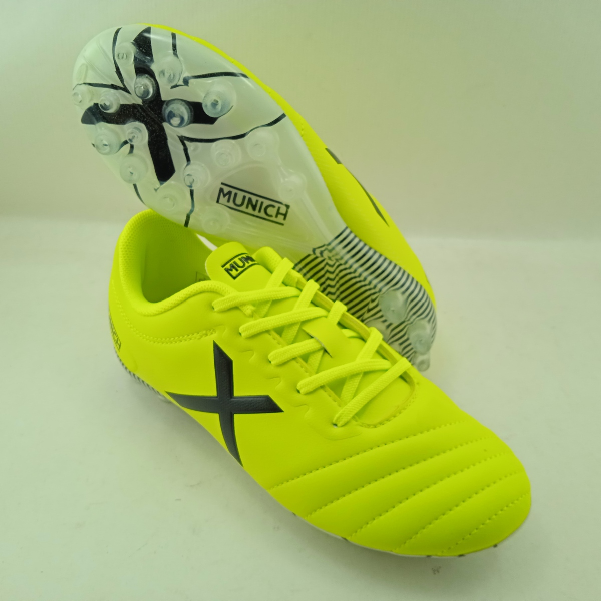 Deportivo de futbol en piel verde con cierre de cordon, Munich mod. 1459303 - Imagen 4