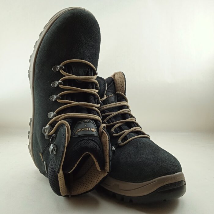Bota trekking negra con cierre de cordon, Chiruca mod. Xacobeo 33 gtx