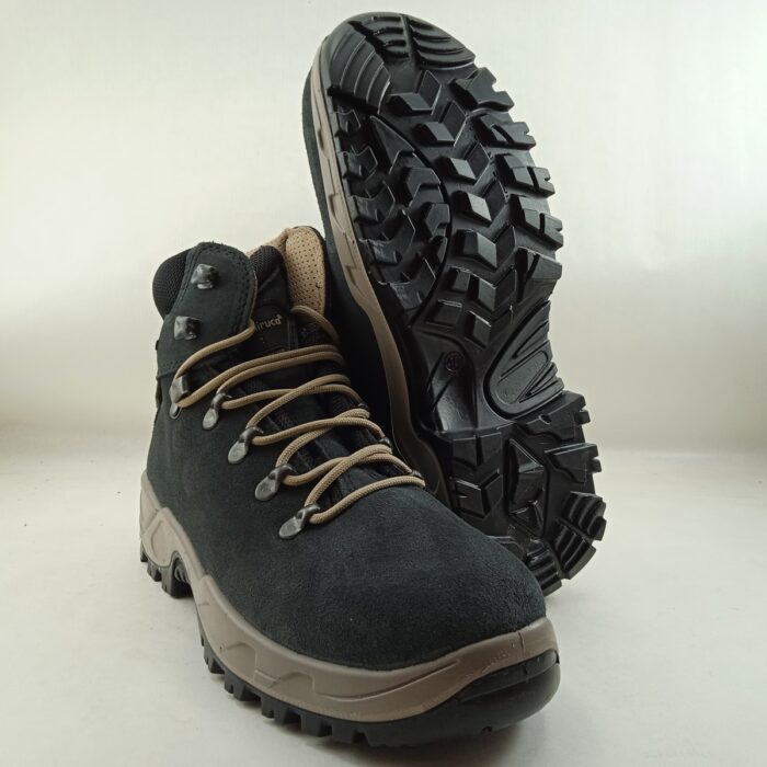 Bota trekking negra con cierre de cordon, Chiruca mod. Xacobeo 33 gtx - Imagen 4