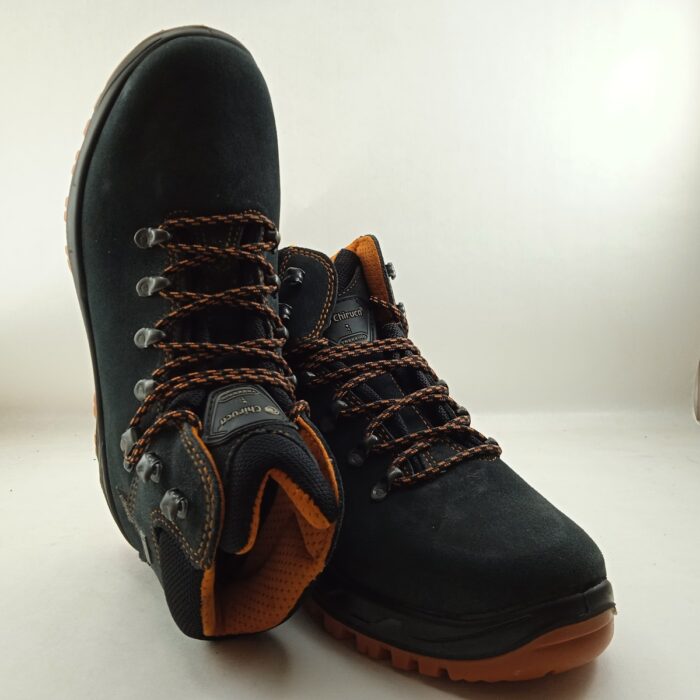 Bota trekking gris con cierre de cordon, Chiruca mod. Xacobeo 78 gtx