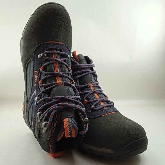 Bota trekking de piel azul con cierre de cordon, Chiruca mod. Fujii 08 gtx