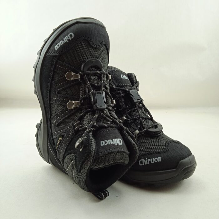 Bota trekking de piel negra con cierre de cordon, Chiruca mod. Troll 13 gtx