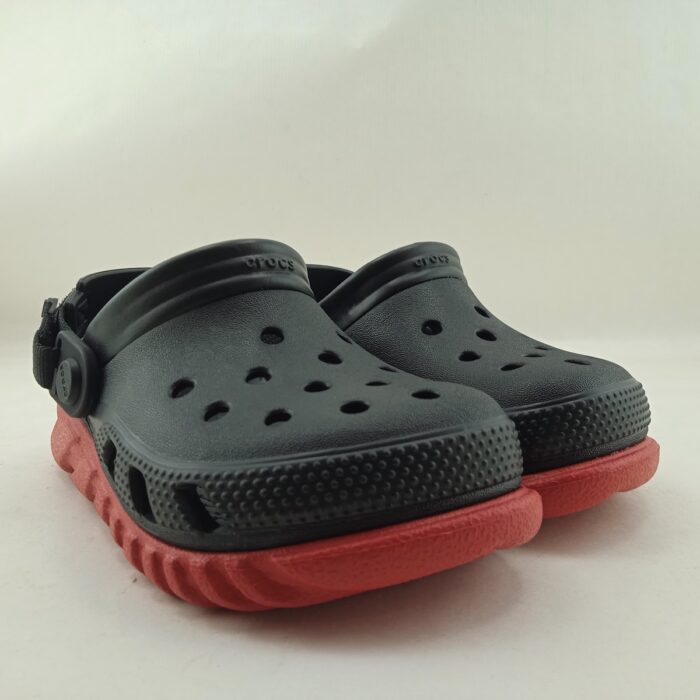 Croc sintetico negro sin cierres, Croc mod. 208774 - Imagen 2