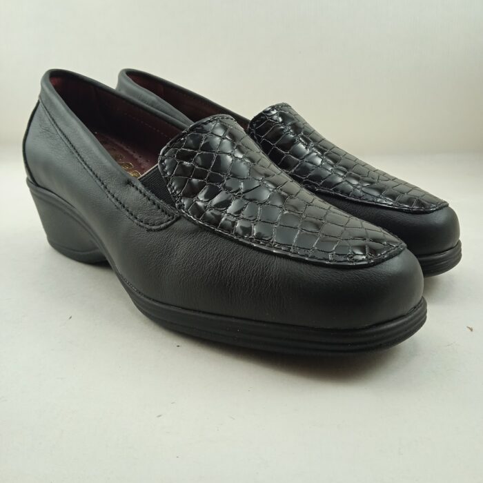 Mocasin de piel negra sin cierres, Lumel mod. 9090 - Imagen 2