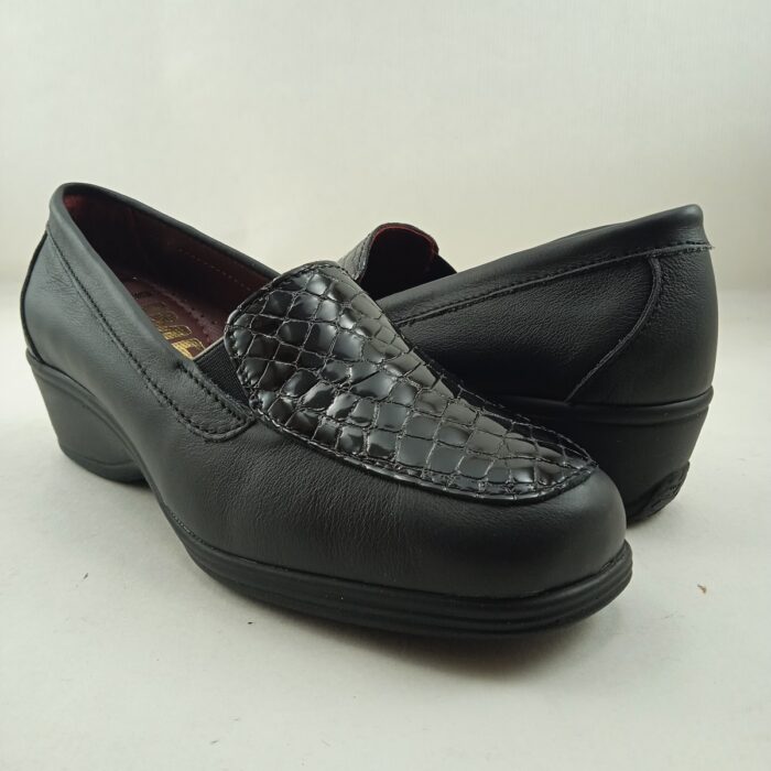 Mocasin de piel negra sin cierres, Lumel mod. 9090 - Imagen 3