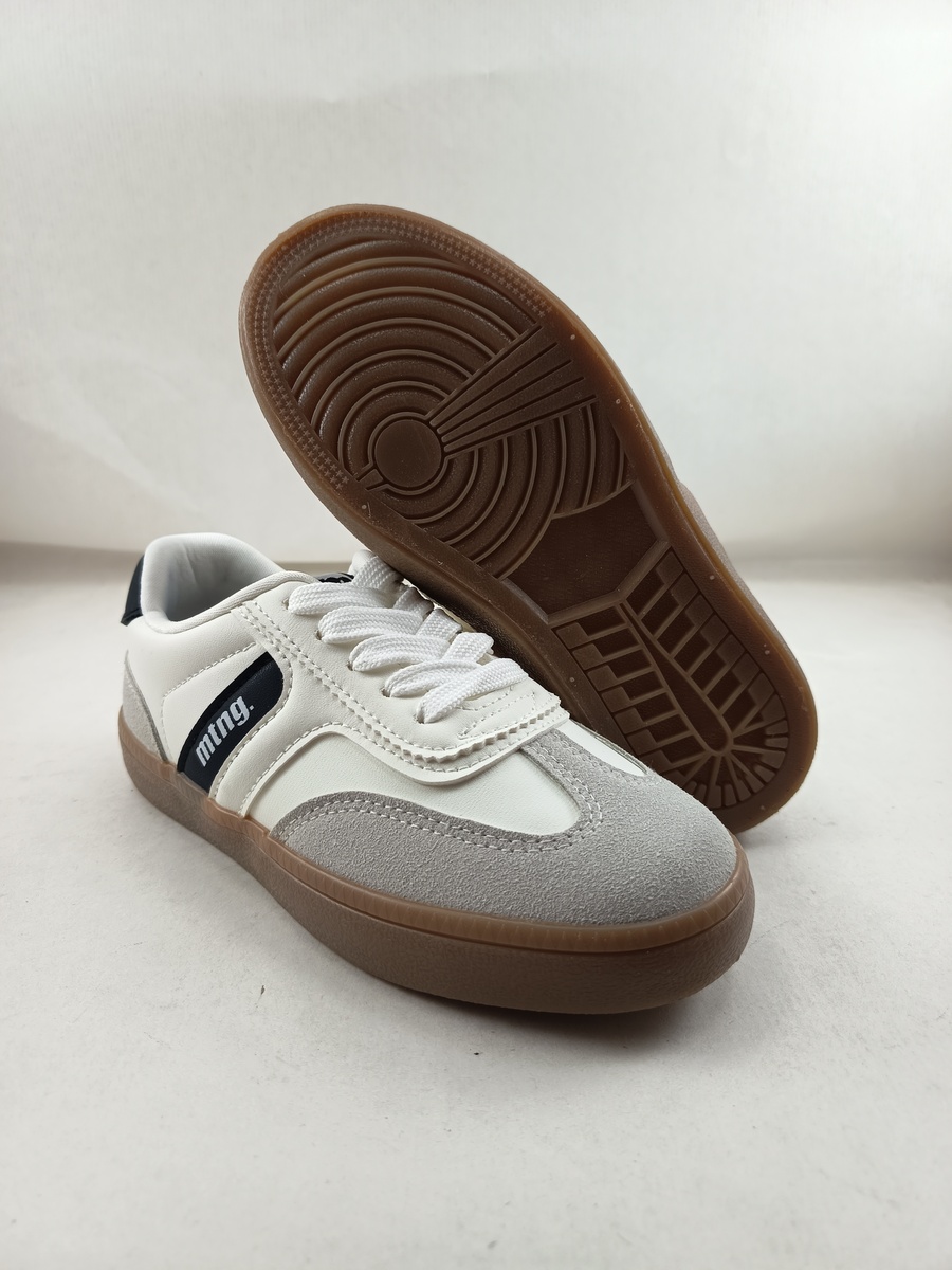 Semi-sport de piel blanca con cierre de cordon, Mustang kids mod. 48997 - Imagen 2