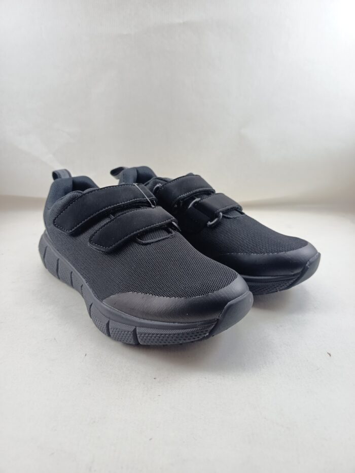 Semi-sport sintetico negro con cierre de doble velcro, Paredes mod. Kansas