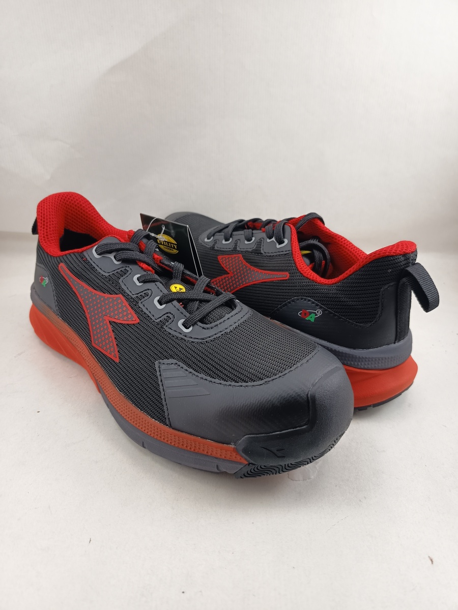 Semi-sport sintetico negro y rojo con cierre de cordon, Diadora mod. Vortex - Imagen 3